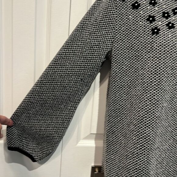 Karl Lagerfeld Paris Black/White 3/4 Sleeve Top Size XS (fits larger) - Picture 5 of 12